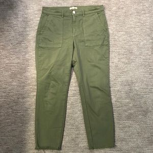 Loft Kick Crop Pants with Frey Hem